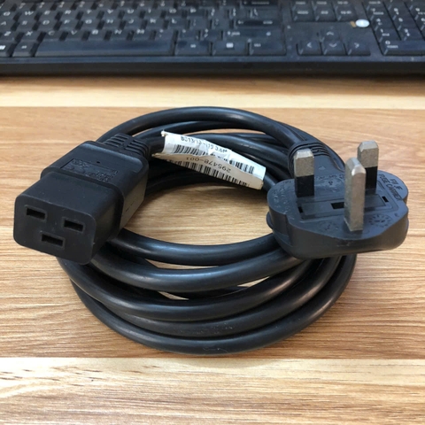 Dây nguồn UK BS13/13-C19 3.6M 295478-001 3 chấu BS13 BS1363/A to N10544 IEC 320 C19 13A/16A 250V 3x1.5mm dài 3.6M for máy chủ , PDU , UPS
