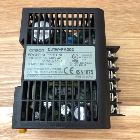 Bộ Module nguồn PLC Omron CJ1W-PA202