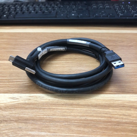 Cáp Camera USB-C <-> A 2M crew Locking Cable Tybe-C to USB 3.0 dài 2M