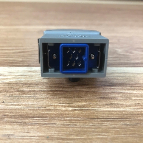 YASKAWA Honda MR-8L 8 Pin Male Gray Connector for MITSUBISHI AND ALL TYPES OF CNC MACHINES, SIEMENS, USED FOR FANUC