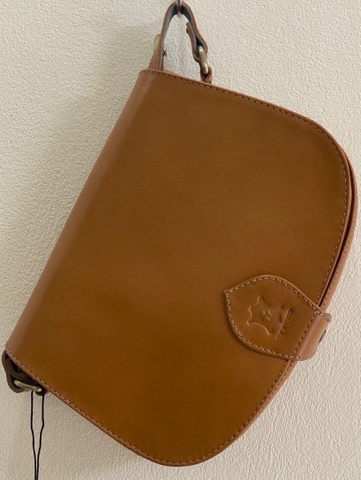 Clucth nữ, đáy tròn - Nâu