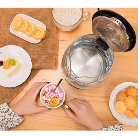 Ấm siêu tốc thủy tinh Rapido RK1818