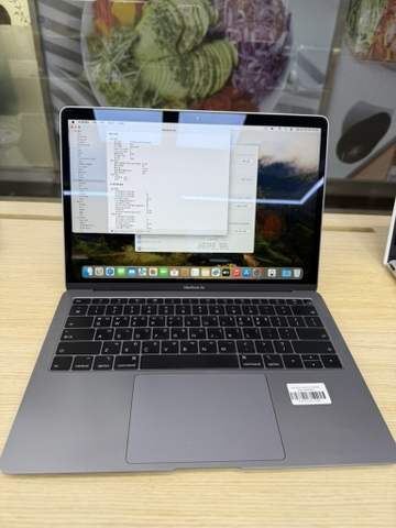 Macbook Air 2019 i5/8/256 Gray 144/3597A