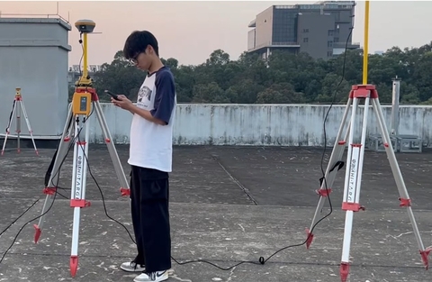 Radio Ngoài của GNSS RTK những điều cần biết