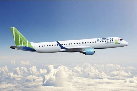 Khai trương đường bay thương mại đầu tiên từ Hà Nội đến Cà Mau