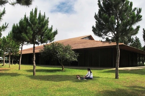 Nhà thờ Ka Đơn - linh hồn Churu giữa rừng Lâm Viên