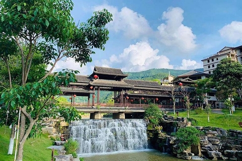 Hà Nội - Lào Cai - Hà Khẩu - Thạch Lâm - Côn Minh - Nghi Lương - Kiến Thuỷ - Hà Khẩu - Lào Cai - Hà Nội