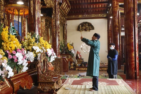 HÀ NỘI - ĐỀN BẢO HÀ - ĐỀN MẪU ĐÔNG CUÔNG - HÀ NỘI