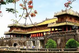 Hà Nội - Huế - Đà Nẵng - Khu du lịch Bà Nà - Hà Nội