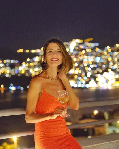 Rượu vang và tình yêu