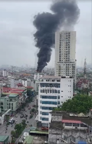 16/9/203 Cháy Lớn tại 28 Vũ Trọng Phụng, Phường nhân chính, quận Thanh Xuân, Thành Phố Hà Nội