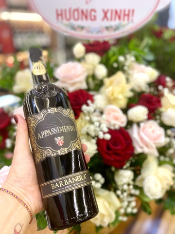 LÃNG MẠN VỚI RƯỢU VANG ĐỂ BÊN NÀNG