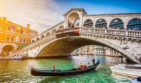 Venice và rượu vang – Nét tinh tế giữa lòng thành phố kênh đào 🍷