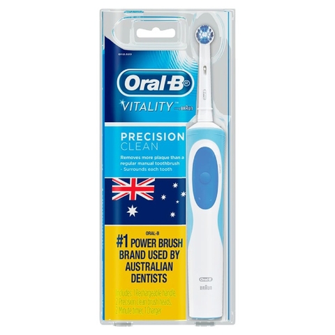 Oral B Vitality Precision Clean electric toothbrush with 2 replacement heads