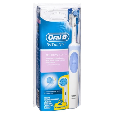 Oral B Vitality Sensitive electric toothbrush comes with 2 soft replacement heads