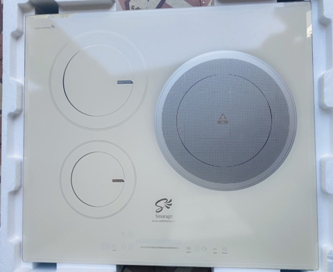 Bếp từ ba vùng nấu Smaragd Dortmund WH