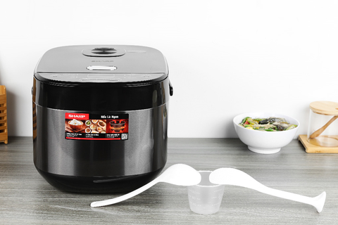 Nồi cơm điện cao tần Sharp 1,8L KS-COM194EV-BK