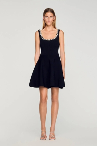 Váy 2 dây SANDRO đen chân xòe cổ đá