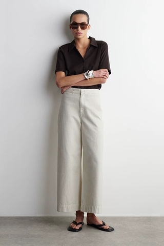 Quần COS kem xuông ống rộng