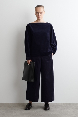 Áo len COS navy nhung tăm