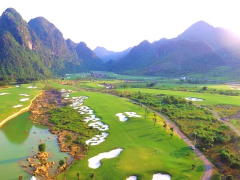 How to Spend 10 Days Golf in Vietnam? A Complete Guide