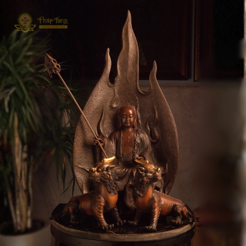 Tượng Bồ Tát Địa Tạng Vương Đồng Đen Nguyên Khối Hào Quang Lửa 65cm