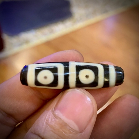 DZI 4 MẮT NEPAL 4.1cm