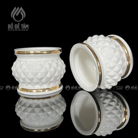 Bộ Thờ Cúng Gốm Sứ Trắng Tráng Men (Họa Tiết Kim Cương) - Bình hoa