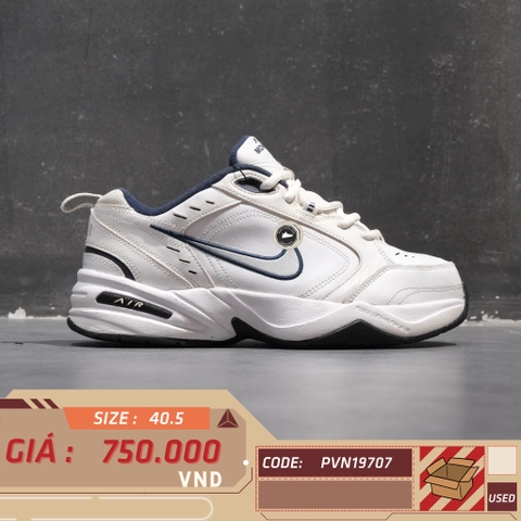 NIKE AIR MONARCH IV “WHITE × METALLIC SILVER × MIDNIGHT NAVY” 416355-102 SIZE 40.5 GIÀY 2HAND CHÍNH HÃNG PVN19707