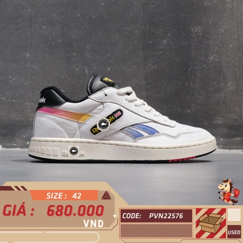 🔥 REEBOK BB 4000 COZY SHOCK ABSORPTION – WHITE/BLUE/YELLOW – SIZE 42 – PVN22576 – CHÍNH HÃNG