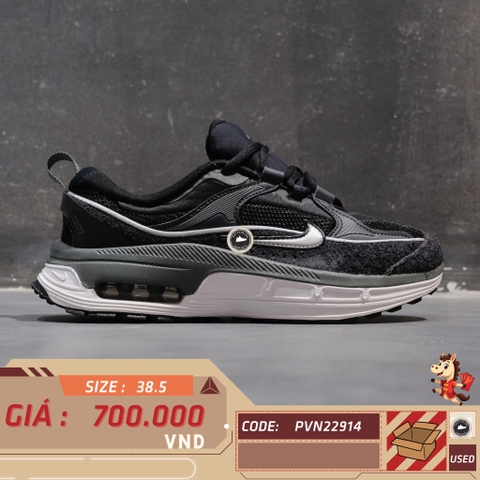 🔥 NIKE AIR MAX BLISS ‘BLACK / OIL GREY / IRON GREY / METALLIC SILVER’ – SIZE 38.5 – PVN22914 – CHÍNH HÃNG