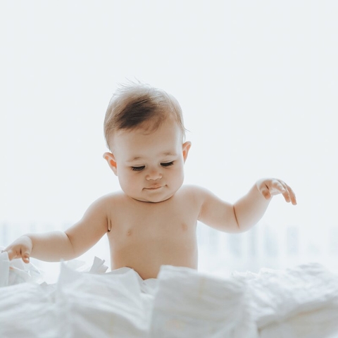 Có nên chọn bỉm mỏng cho bé sơ sinh?