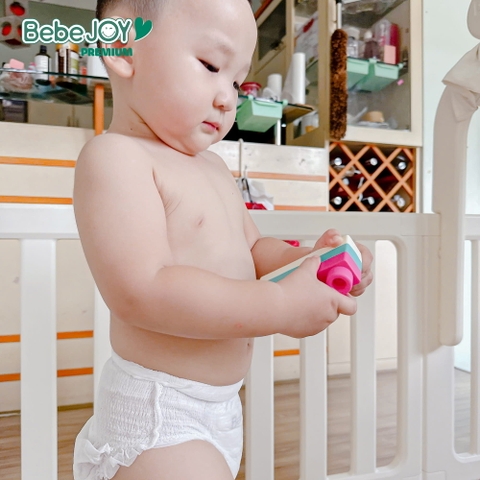 Bỉm BebeJOY có thể sử dụng được ban đêm hay không? Review chi tiết về sức chứa và khả năng chống tràn của bỉm BebeJOY