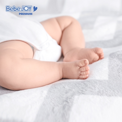 Dấu hiệu cho thấy mẹ cần đổi loại bỉm thấm hút tốt hơn cho con