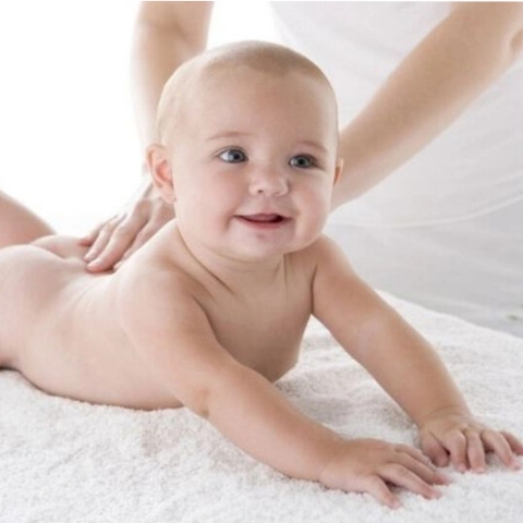 Con bị hăm, mẹ cần lưu ý gì?