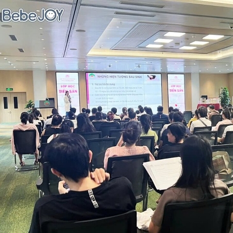 Cùng BebeJOY theo dõi lịch tiền sản tháng 8