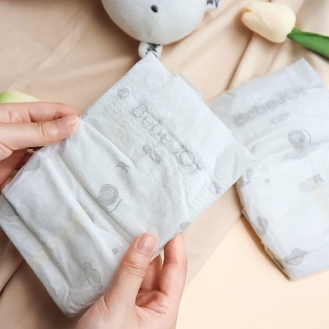 Câu hỏi lớn: Bỉm mỏng liệu có thấm tốt, chống tràn hiệu quả?