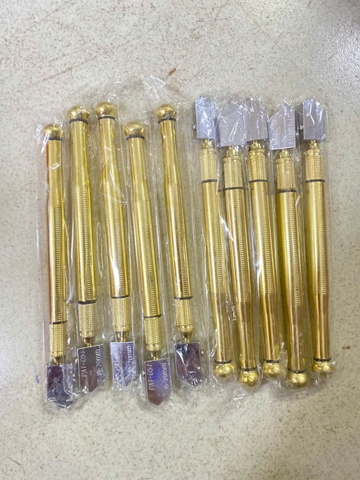 Dụng cụ (dao) cắt kính