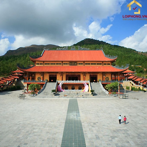 Chùa Ba Vàng - Ngôi chùa tâm linh đẹp nhất Quảng Ninh