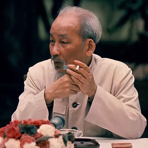 Hồ Chí Minh