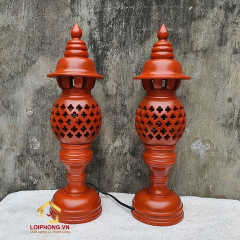 Đèn thờ quả dứa bằng gỗ màu cánh gián cao 36 - 41 - 48 cm