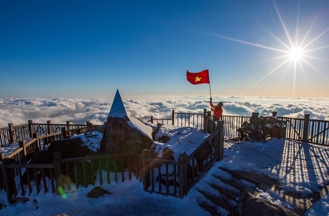 HN – SAPA – TREKKING FANXIPAN – SAPA – HN  ( 2 ngày 1 đêm )