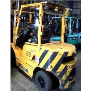 Xe nâng dịch chuyển ngang