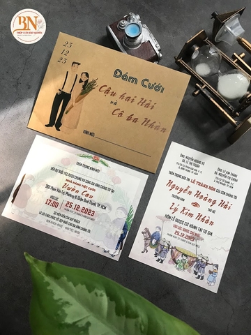 (BN-K09) Thiệp Cưới giấy Kraft hình chibi