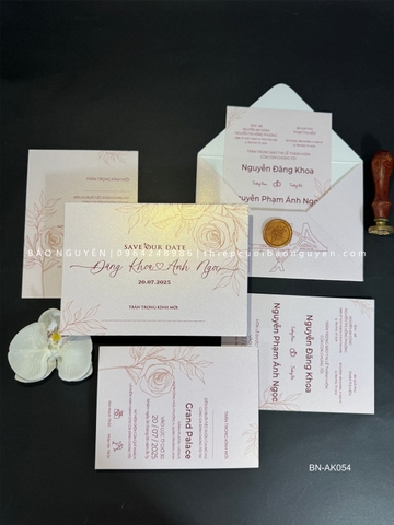 (BN-AK054) Thiệp Cưới Giấy Ánh Kim Thơm