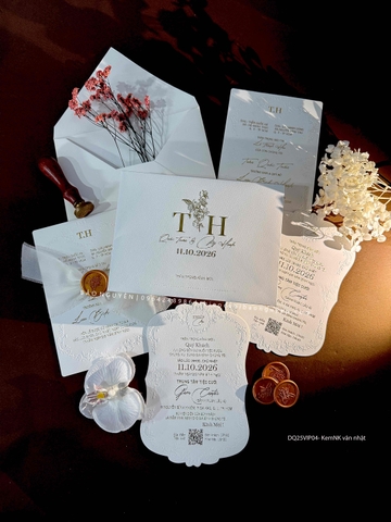 (DQ-25VIP04-KemNK vân nhật) Thiệp Cưới Cao Cấp 2026
