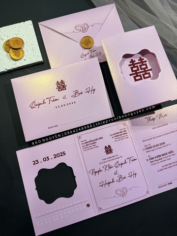 (RRBC-BN09) Thiệp Cưới Gập 3 Giấy Ánh Kim Thơm