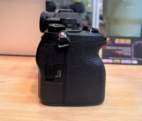 Sony A7 IV