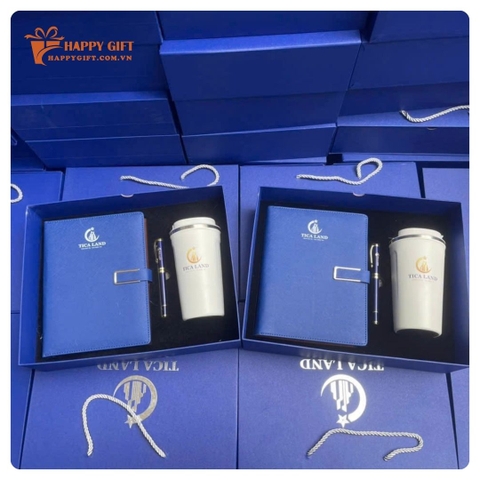 Hộp quà tặng sổ tay, sổ ghi chép cuộc họp kèm Bình in khắc tên, logo thương hiệu làm quà tặng doanh nghiệp, quà tặng sự kiện