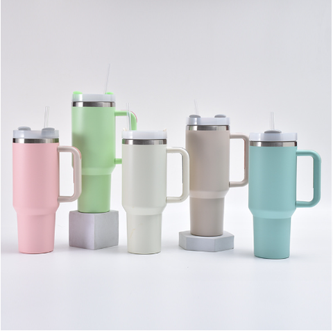 Cốc Coffee giữ nhiệt cầm tay có ống hút, Cốc giữ nhiệt in khắc tên logo